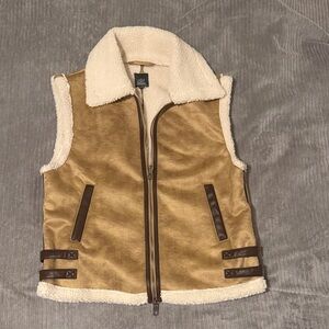 Wild Fable Tan and Brown Sleeveless Jacket